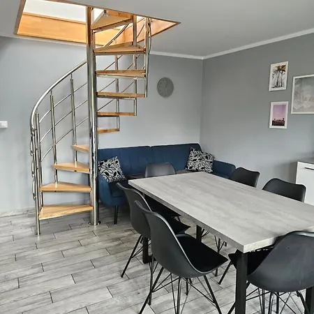 Maja Apartment *